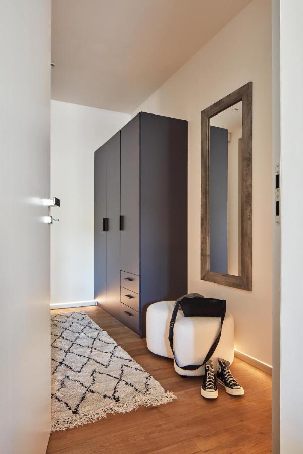 Prague Days - Stylish Apartments With Terrace - Parking - Quiet Area Bagian luar foto