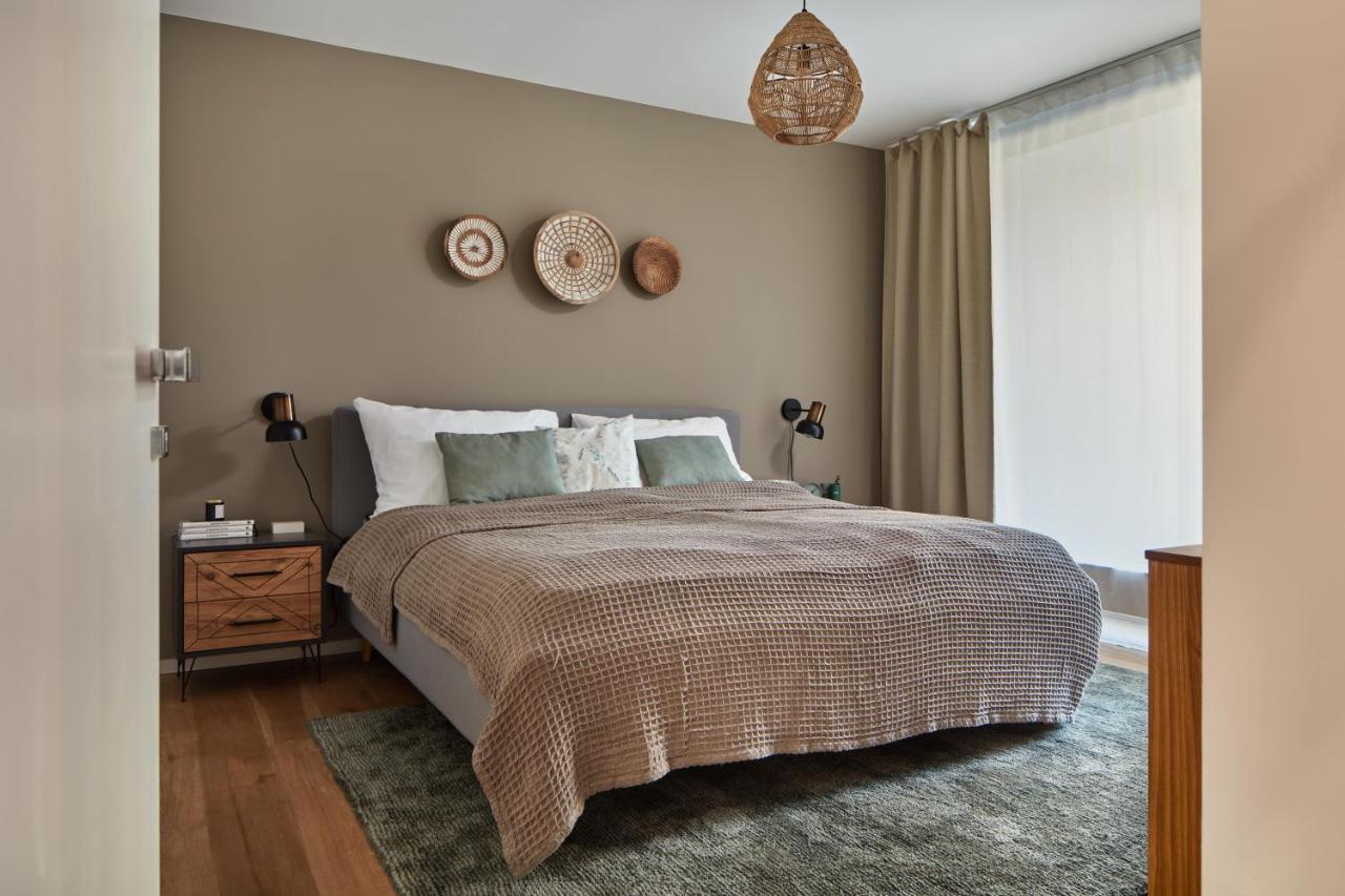 Prague Days - Stylish Apartments With Terrace - Parking - Quiet Area Bagian luar foto