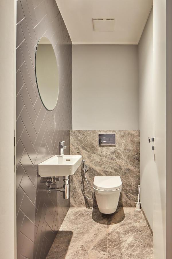 Prague Days - Stylish Apartments With Terrace - Parking - Quiet Area Bagian luar foto