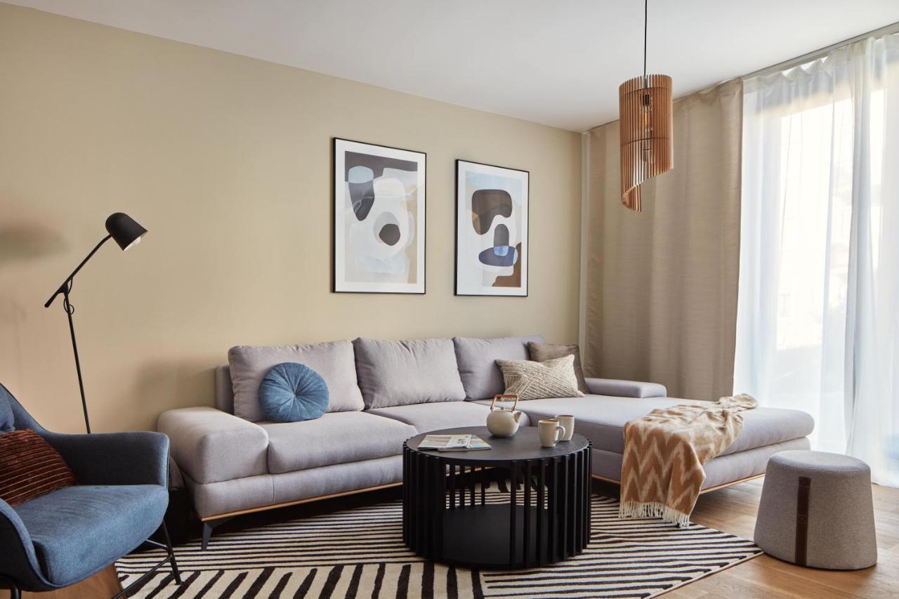 Prague Days - Stylish Apartments With Terrace - Parking - Quiet Area Bagian luar foto